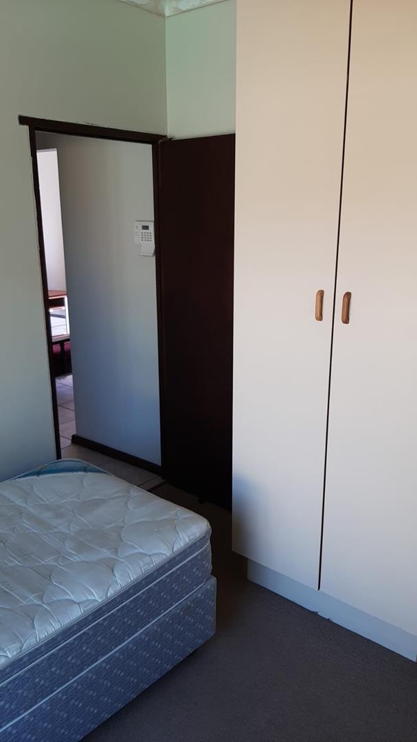 2 Bedroom Property for Sale in Summerstrand Eastern Cape